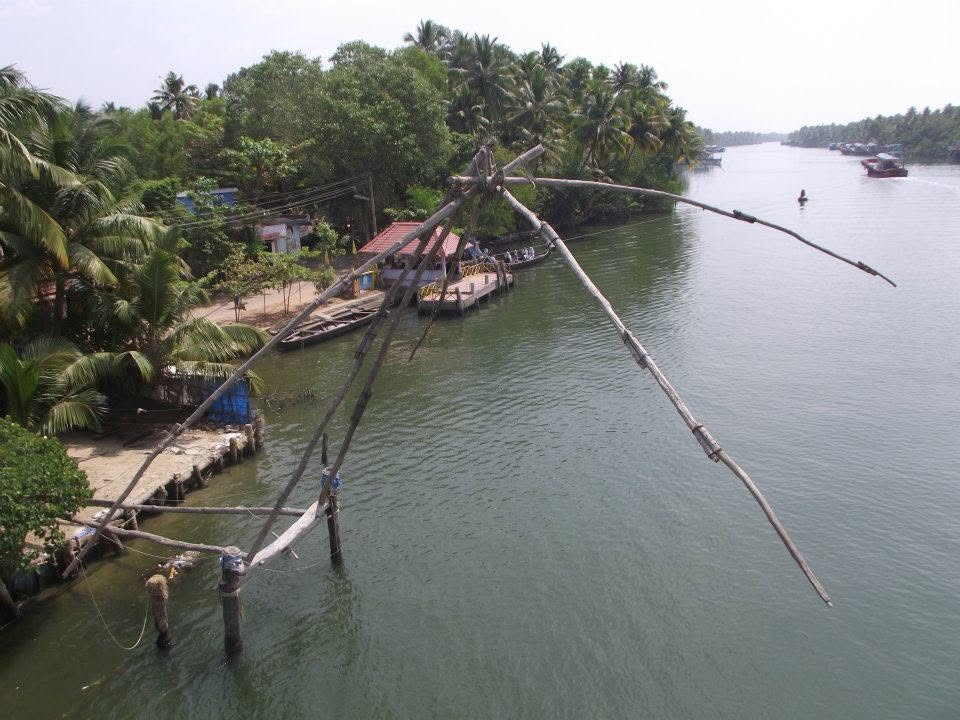Backwaters de Kerala ao entardecer